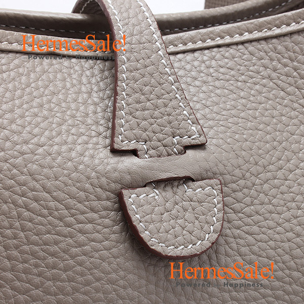 Hermes Gris Tourterelle Taurillon Clemence Leather Evelyne III PM